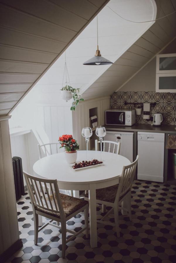 Saha Kluba Apartamenti Kuldīga Exterior foto